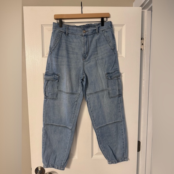 American Eagle Blue Cargo Jean Joggers Size 10 - Picture 1 of 5